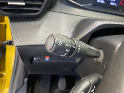 Peugeot 208 1.2 puretech Active s&s 75cv (19)