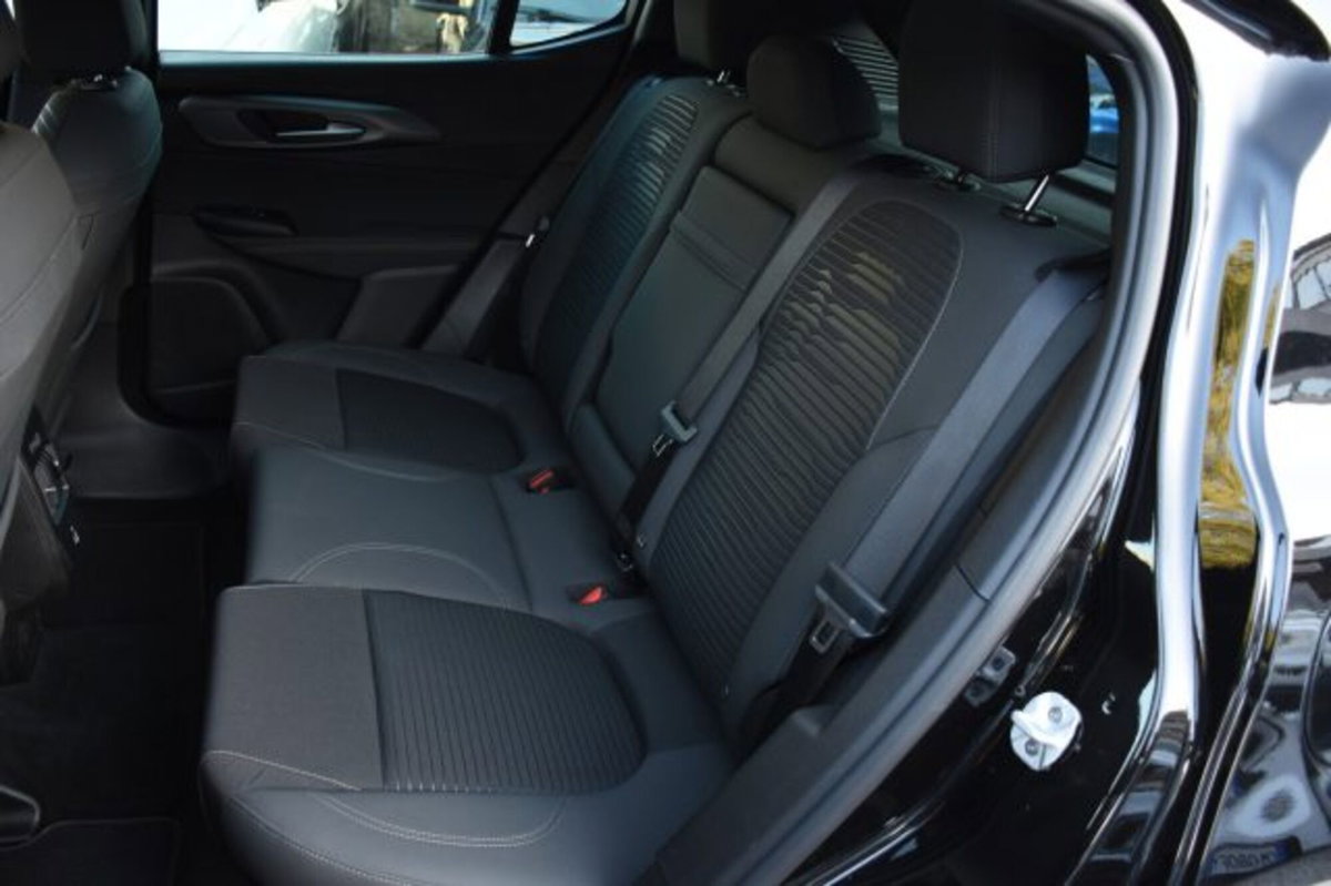 Alfa Romeo Tonale 1.3 phev Sprint Q4 280cv at6 (19)