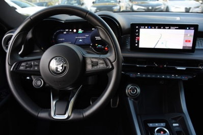Alfa Romeo Tonale 1.3 phev Sprint Q4 280cv at6 (9)