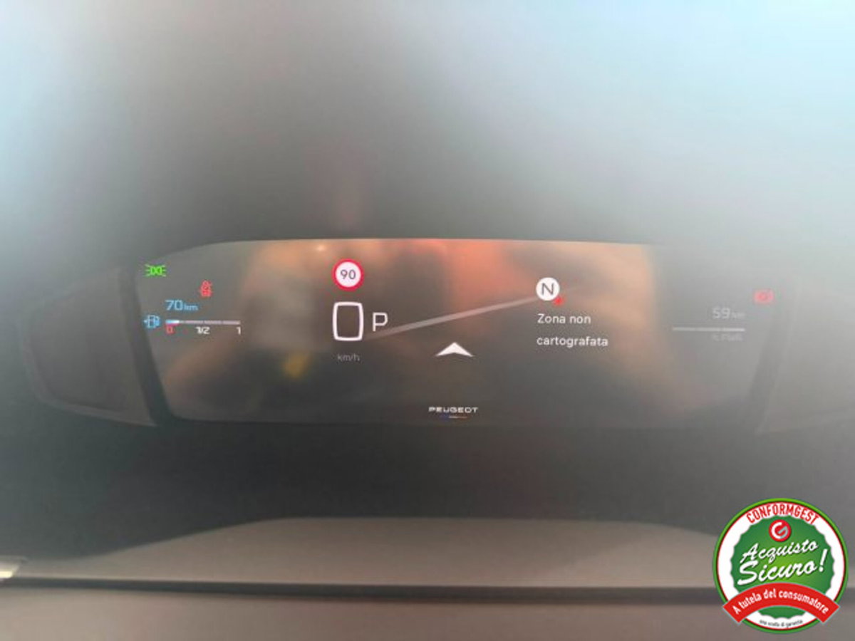 Peugeot 2008 1.2 hybrid Allure 145cv e-dcs6 (12)