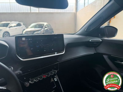 Peugeot 2008 1.2 hybrid Allure 145cv e-dcs6 (13)