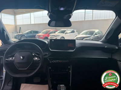 Peugeot 2008 1.2 hybrid Allure 145cv e-dcs6 (8)