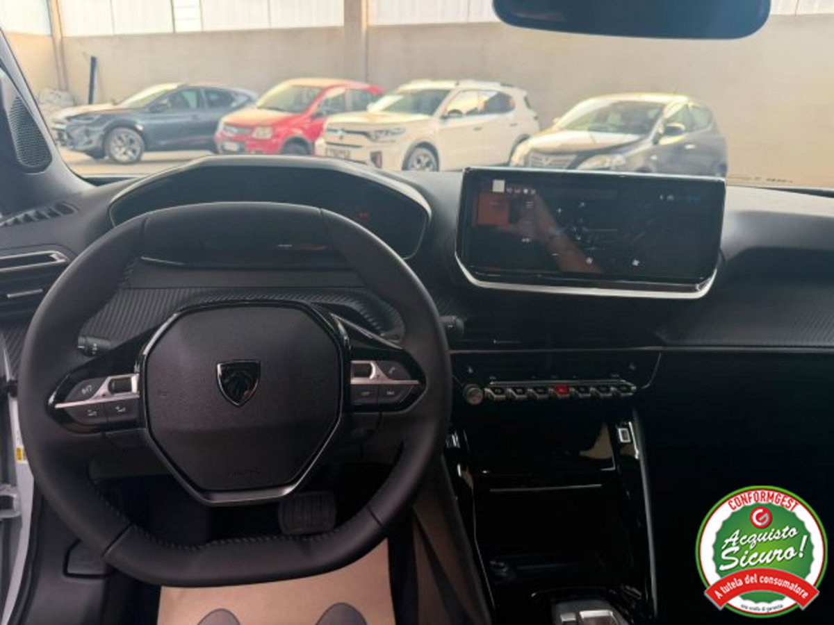 Peugeot 2008 1.2 hybrid Allure 145cv e-dcs6 (9)