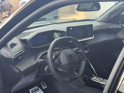 Peugeot 2008 50 kWh GT (7)