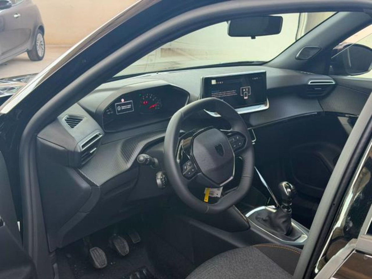 Peugeot 2008 1.2 puretech Style s&s 100cv (7)