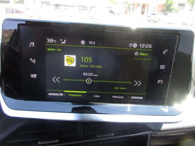 Peugeot 2008 BlueHDi 130 S&S EAT8 Allure Pack (13)
