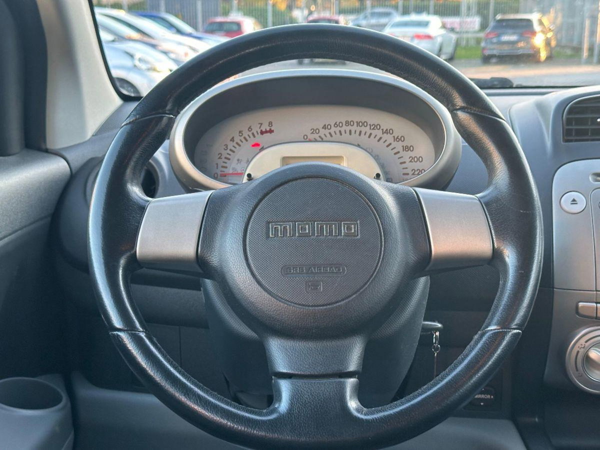 Daihatsu Sirion 1.3i 16V cat 4WD CX (18)