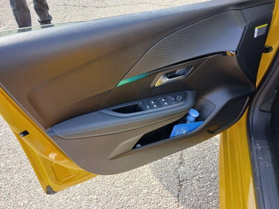 Peugeot 208 PureTech 100 Stop&Start EAT8 5 porte Allure Navi Pack (7)