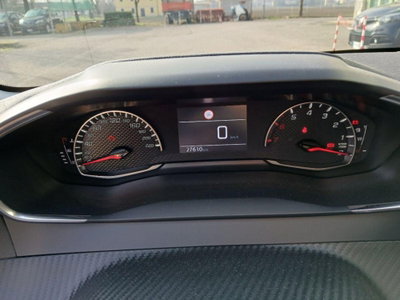 Peugeot 208 PureTech 100 Stop&Start EAT8 5 porte Allure Navi Pack (9)