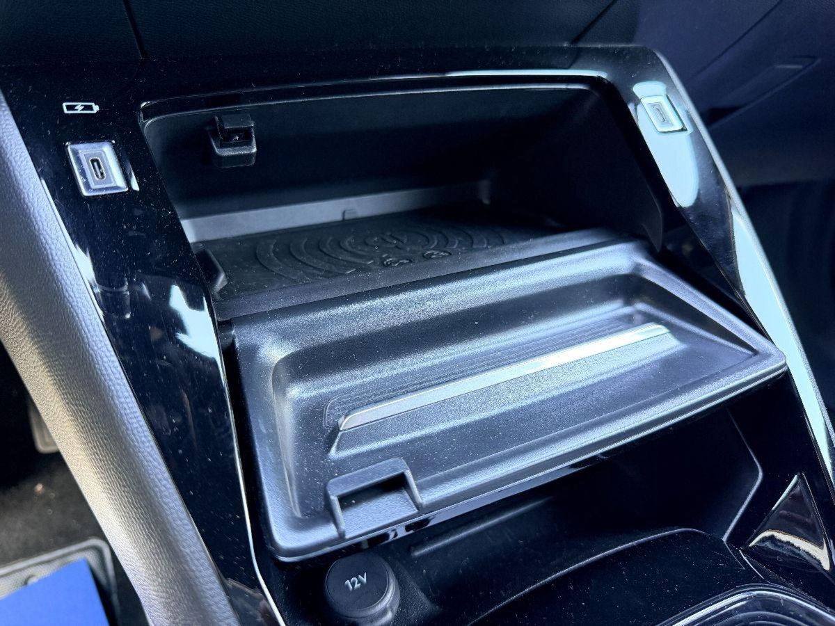 Peugeot 2008 PureTech 130 S&S EAT8 Allure Pack (20)