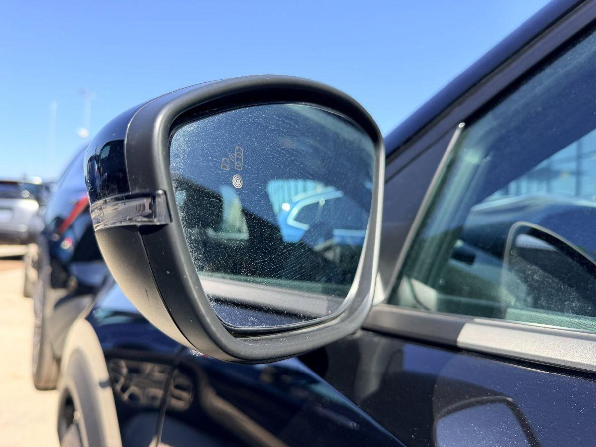 Peugeot 2008 PureTech 130 S&S EAT8 Allure Pack (9)