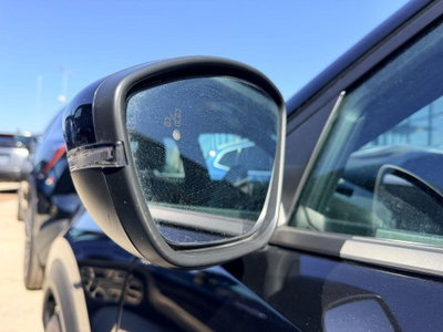 Peugeot 2008 PureTech 130 S&S EAT8 Allure Pack (9)