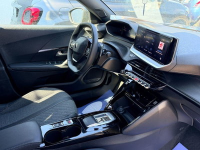 Peugeot 2008 PureTech 130 S&S EAT8 Allure Pack (11)