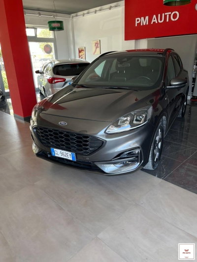 Ford Kuga 1.5 TDCI 120 CV S&S 2WD ST-Line (7)