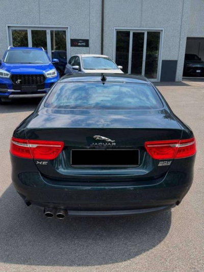 Jaguar XE 2.0 D Turbo 180 CV AWD aut. Prestige (3)