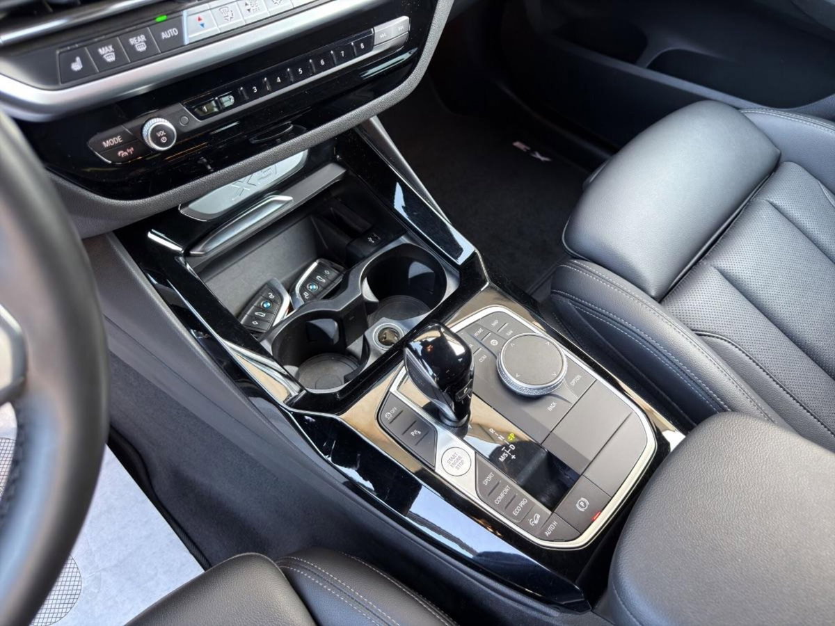 BMW X3 xdrive20d mhev 48V Msport auto (17)
