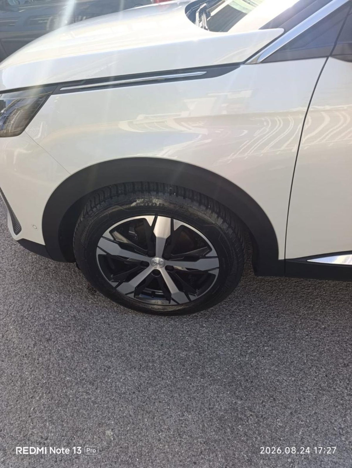 Peugeot 3008 BlueHDi 130 S&S EAT8 Allure Pack (4)