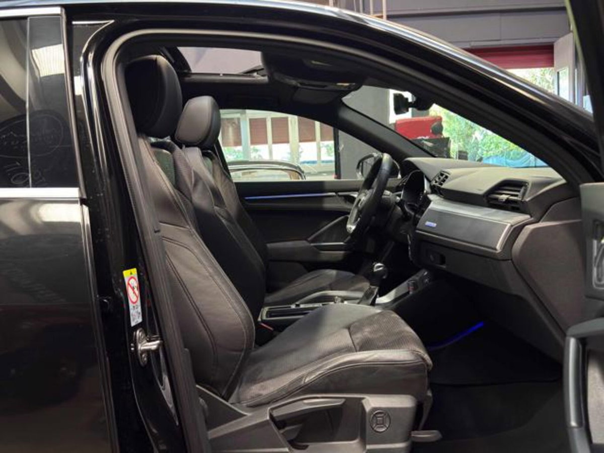 Audi Q3 Sportback 35 TDI quattro S tronic S line edition (13)