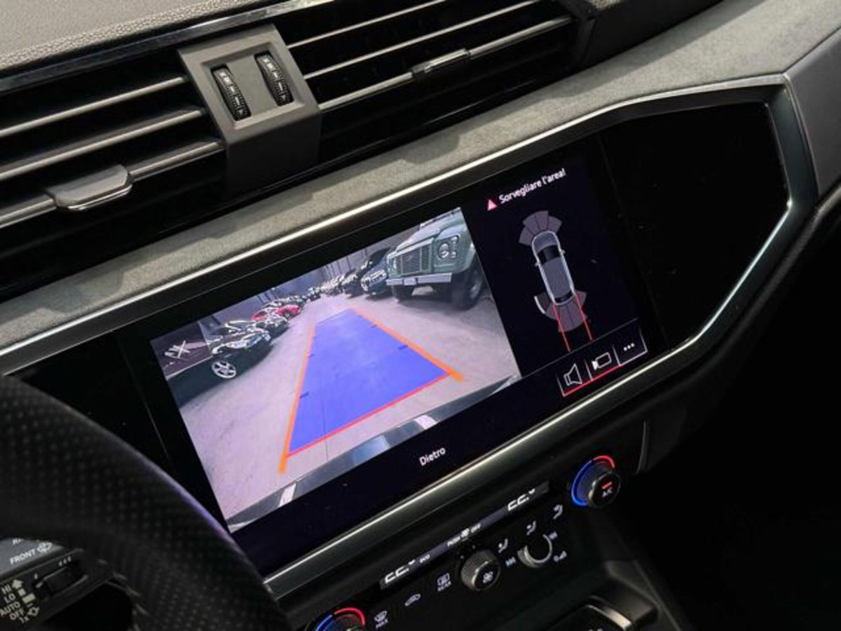 Audi Q3 Sportback 35 TDI quattro S tronic S line edition (16)