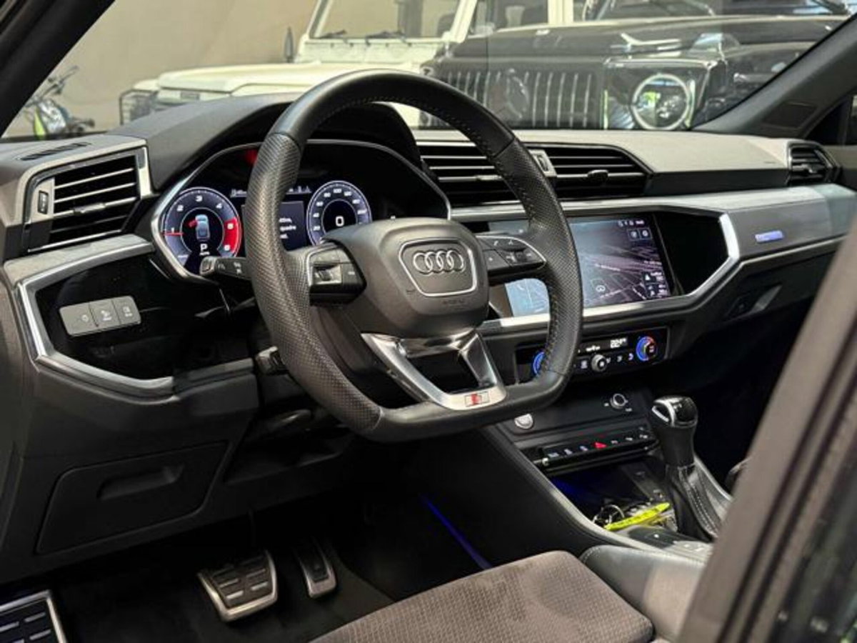 Audi Q3 Sportback 35 TDI quattro S tronic S line edition (9)