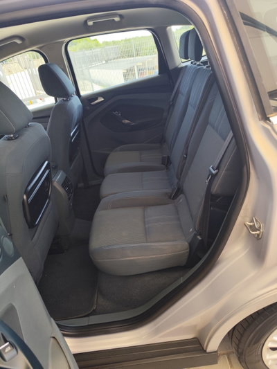 Ford C-Max 2.0 TDCi 115CV Powershift Titanium (10)