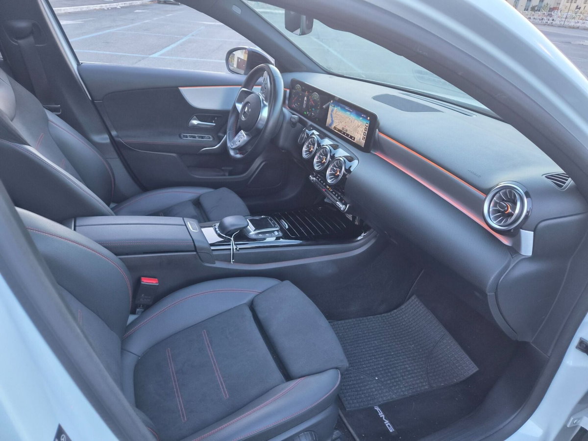 Mercedes-Benz Classe A 250 e Automatic Plug-in hybrid Premium (9)