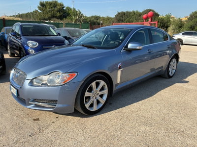 Jaguar XF 2.7D V6 Premium Luxury usata