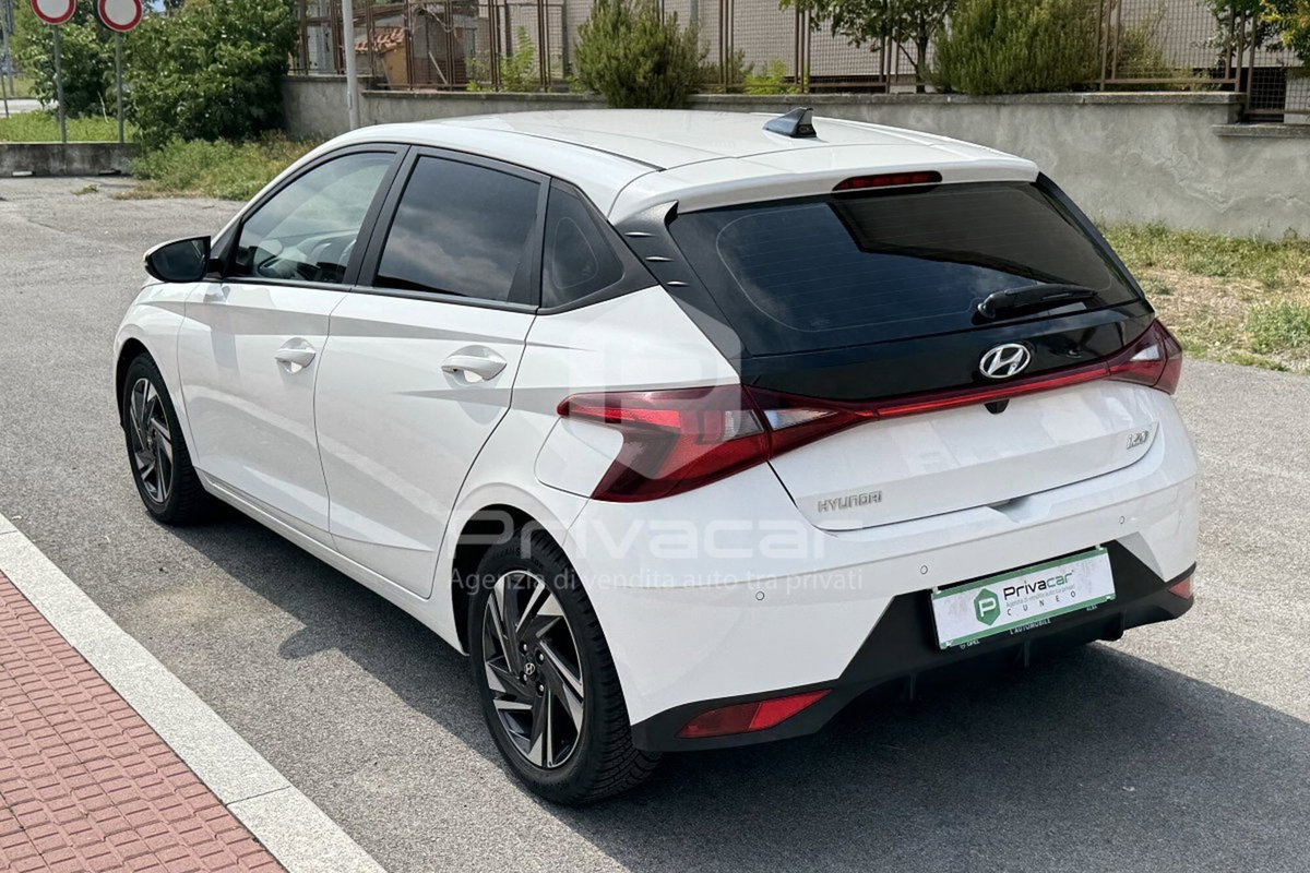 Hyundai i20 1.2 MPI MT ConnectLine (7)