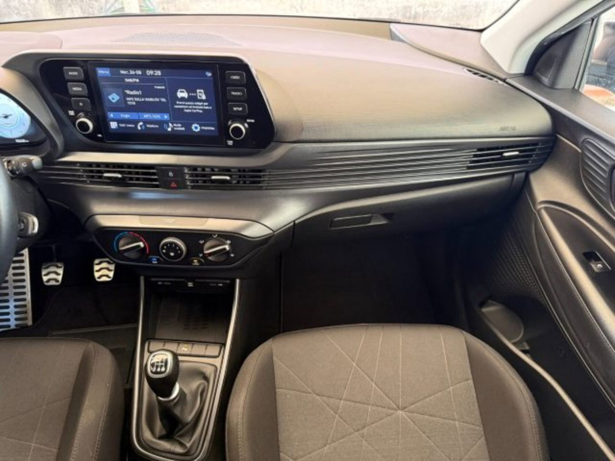 Hyundai Bayon 1.2 mpi Xline (15)