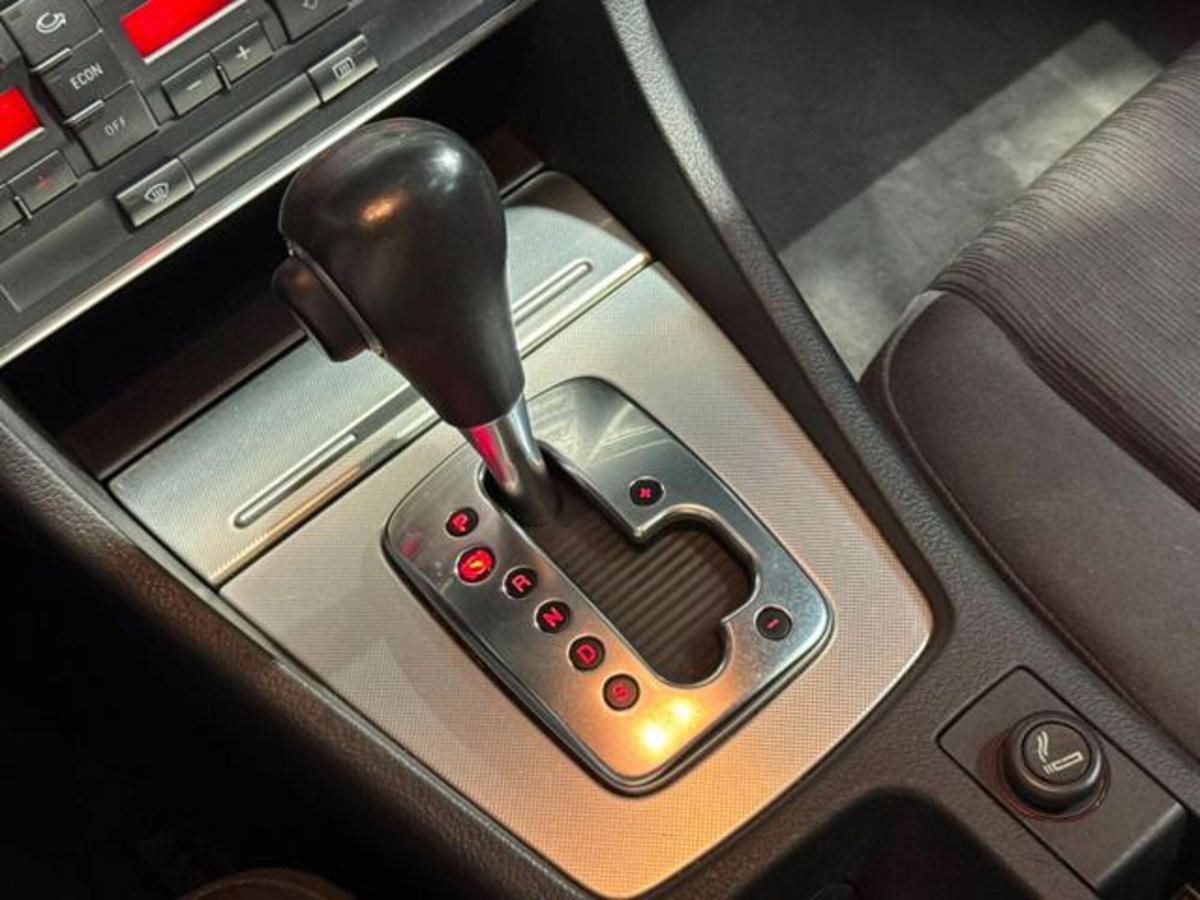 Audi A4 Avant 2.0 TDI F.AP. (14)