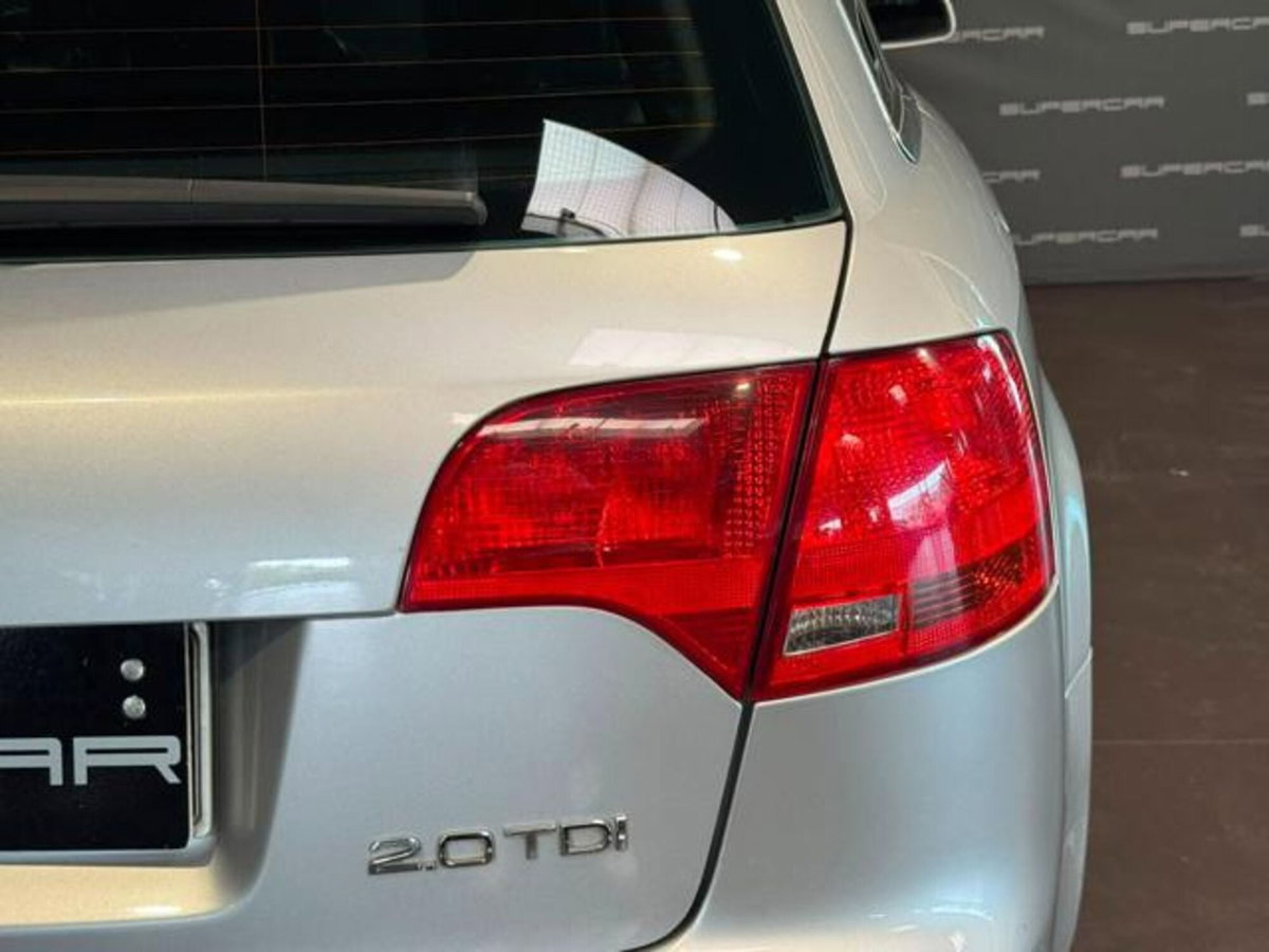 Audi A4 Avant 2.0 TDI F.AP. (6)