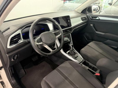 Volkswagen T-Roc 1.5 tsi Life dsg (7)