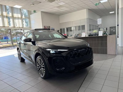 Audi Q5 Sportback 2.0 tdi mhev+ Launch Edition S line quattro 204cv s-tronic (2)
