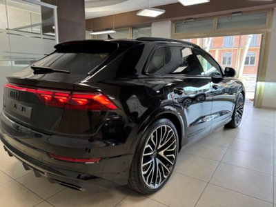 Audi Q8 3.0 tdi mhev S line edition quattro 286cv tiptronic (3)