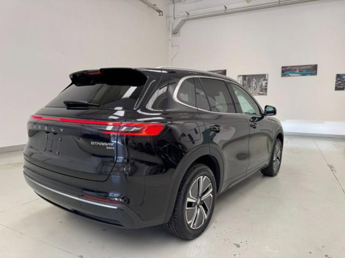 Geely Starray Starray EM-i 1.5 phev Pro auto (3)