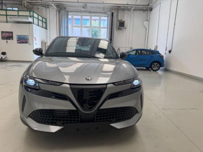 Alfa Romeo Junior 1.2 ibrida Sport Speciale 145cv edct6 (2)