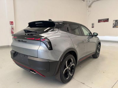 Alfa Romeo Junior 1.2 ibrida Sport Speciale 145cv edct6 (5)