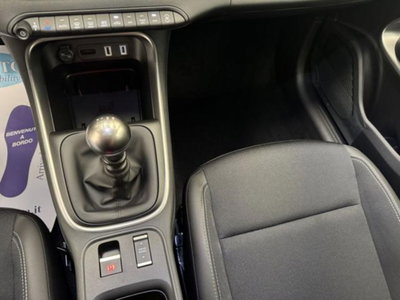 Jeep Avenger 1.2 turbo Summit fwd 100cv (12)