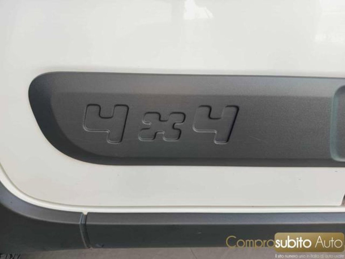 Fiat Panda 0.9 TwinAir Turbo S&S 4x4 Trussardi (14)