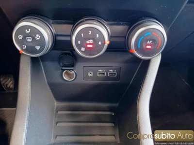Renault Clio SCe 65 CV 5 porte Life (10)