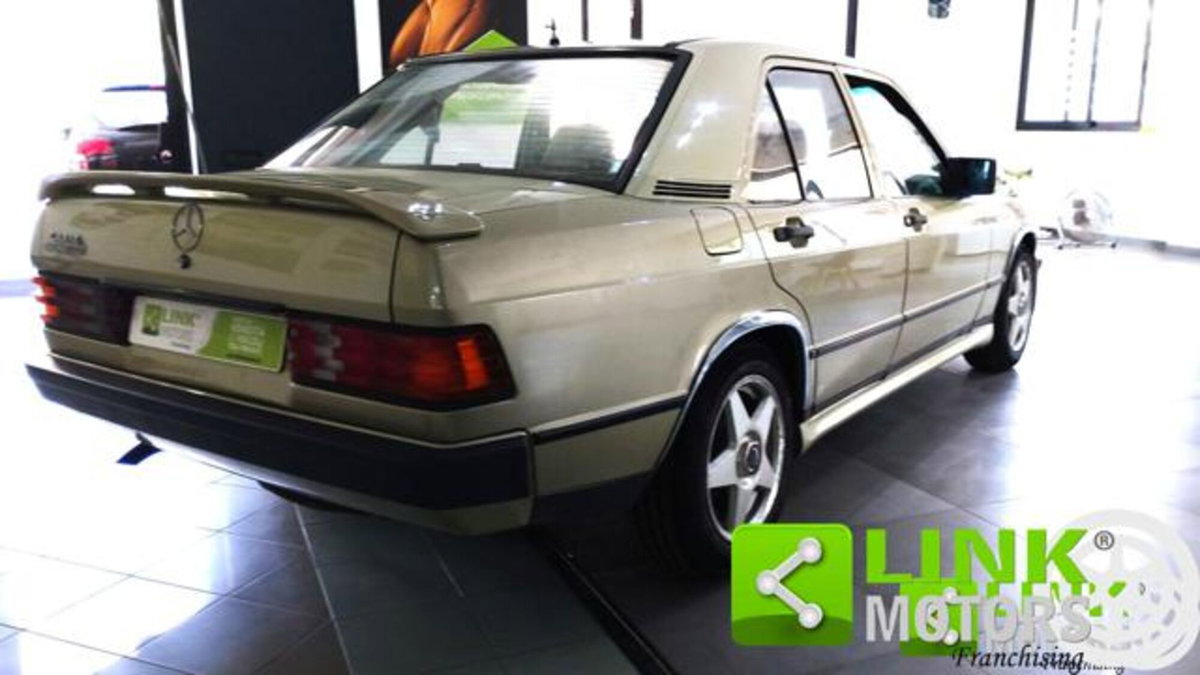 Mercedes-Benz 190 2.0 diesel (5)