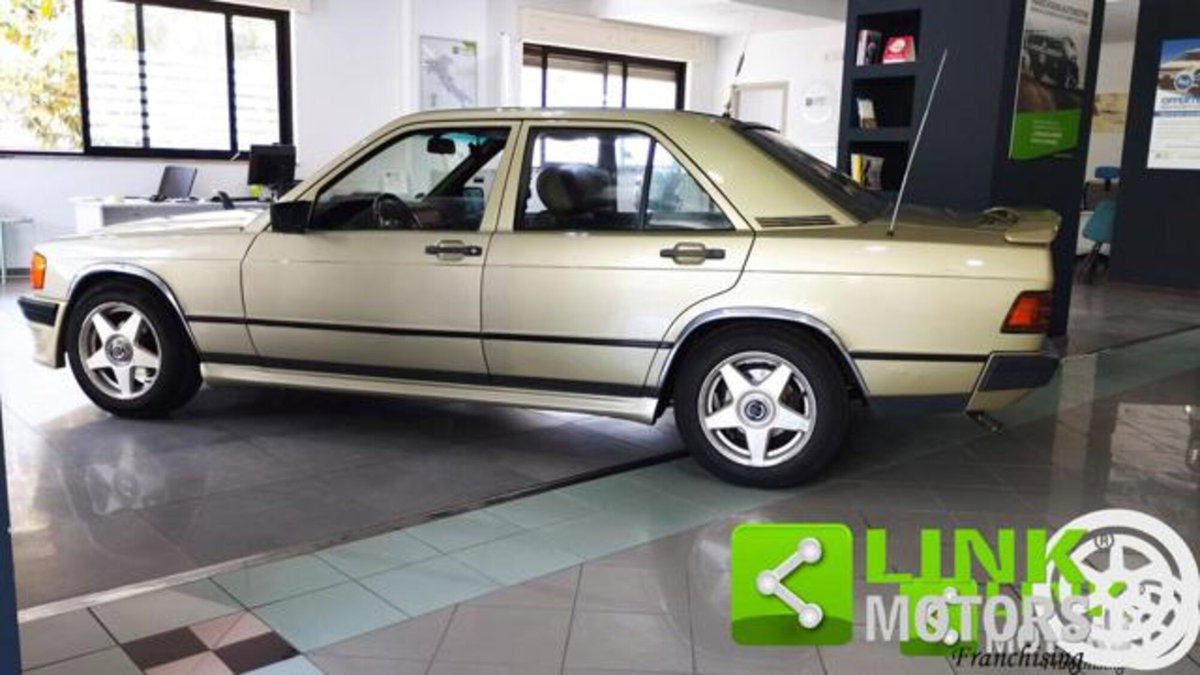 Mercedes-Benz 190 2.0 diesel (7)