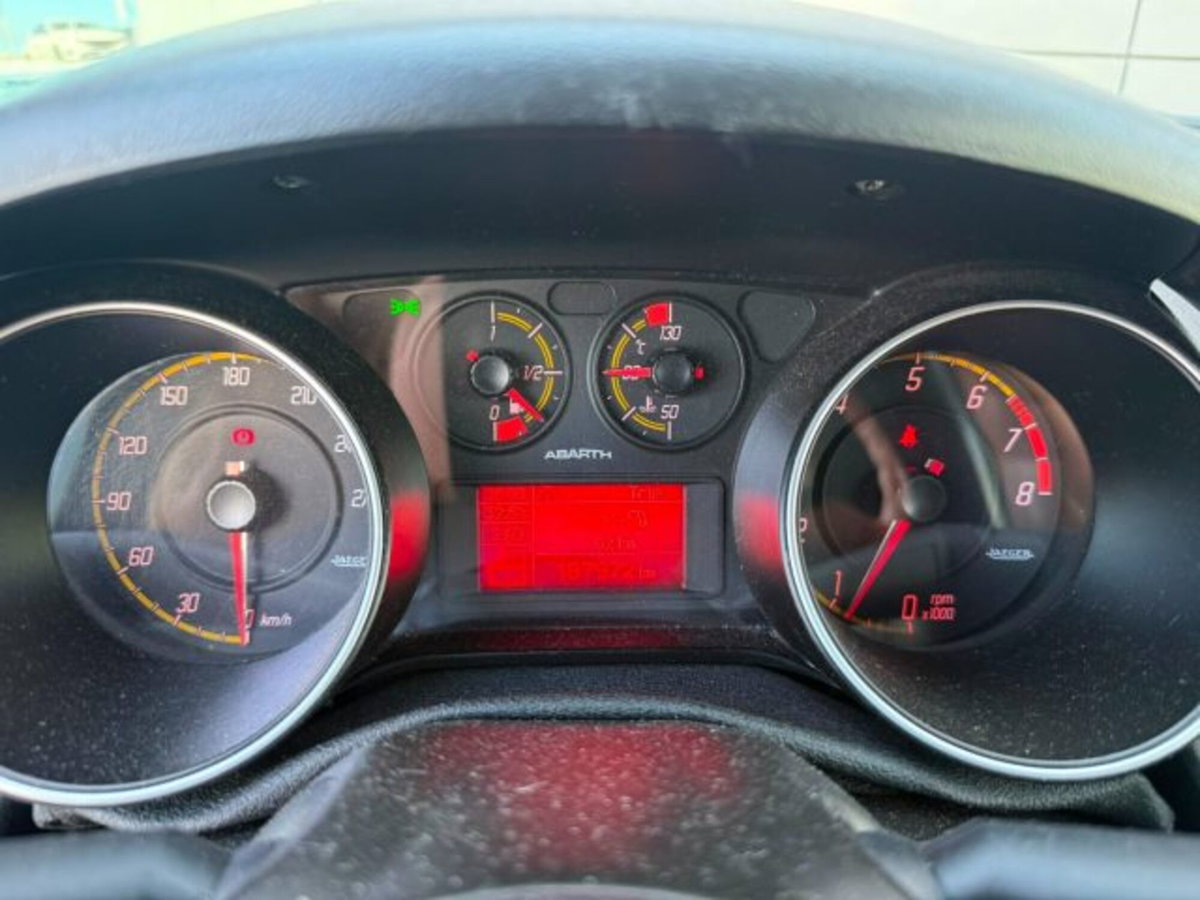 Abarth Punto Evo 1.4 16V Turbo Multiair S&S (14)