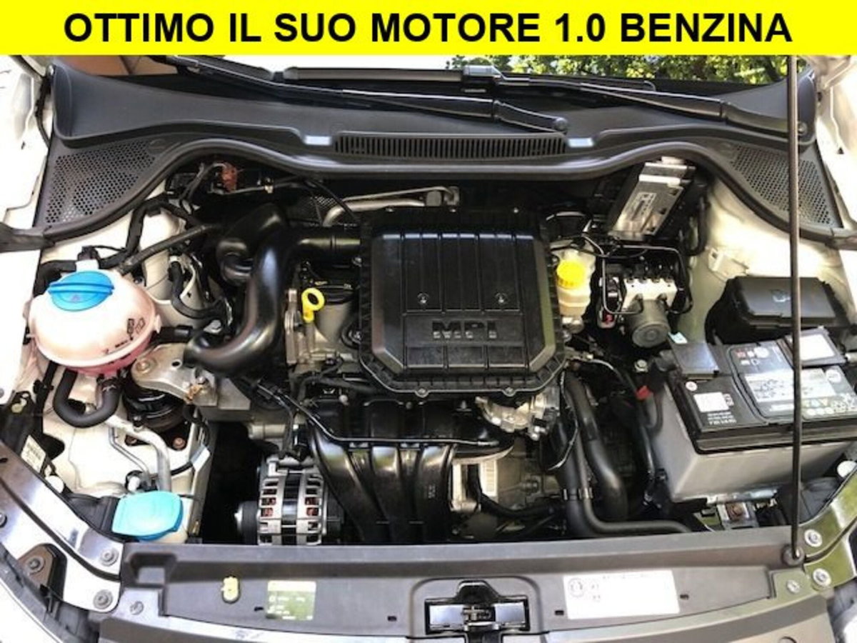 Volkswagen Polo 1.0 MPI 75 CV 5p. Comfortline (16)