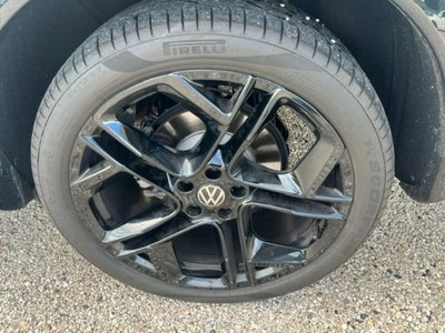 Volkswagen Tiguan 2.0 tdi R-Line 150cv dsg (11)