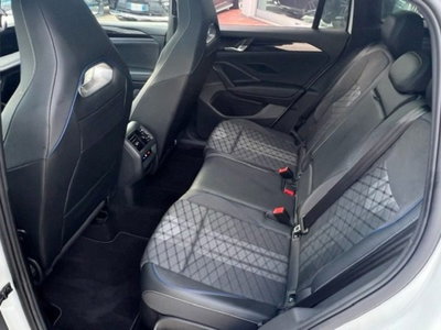 Volkswagen Tiguan 2.0 tdi R-Line 150cv dsg (9)