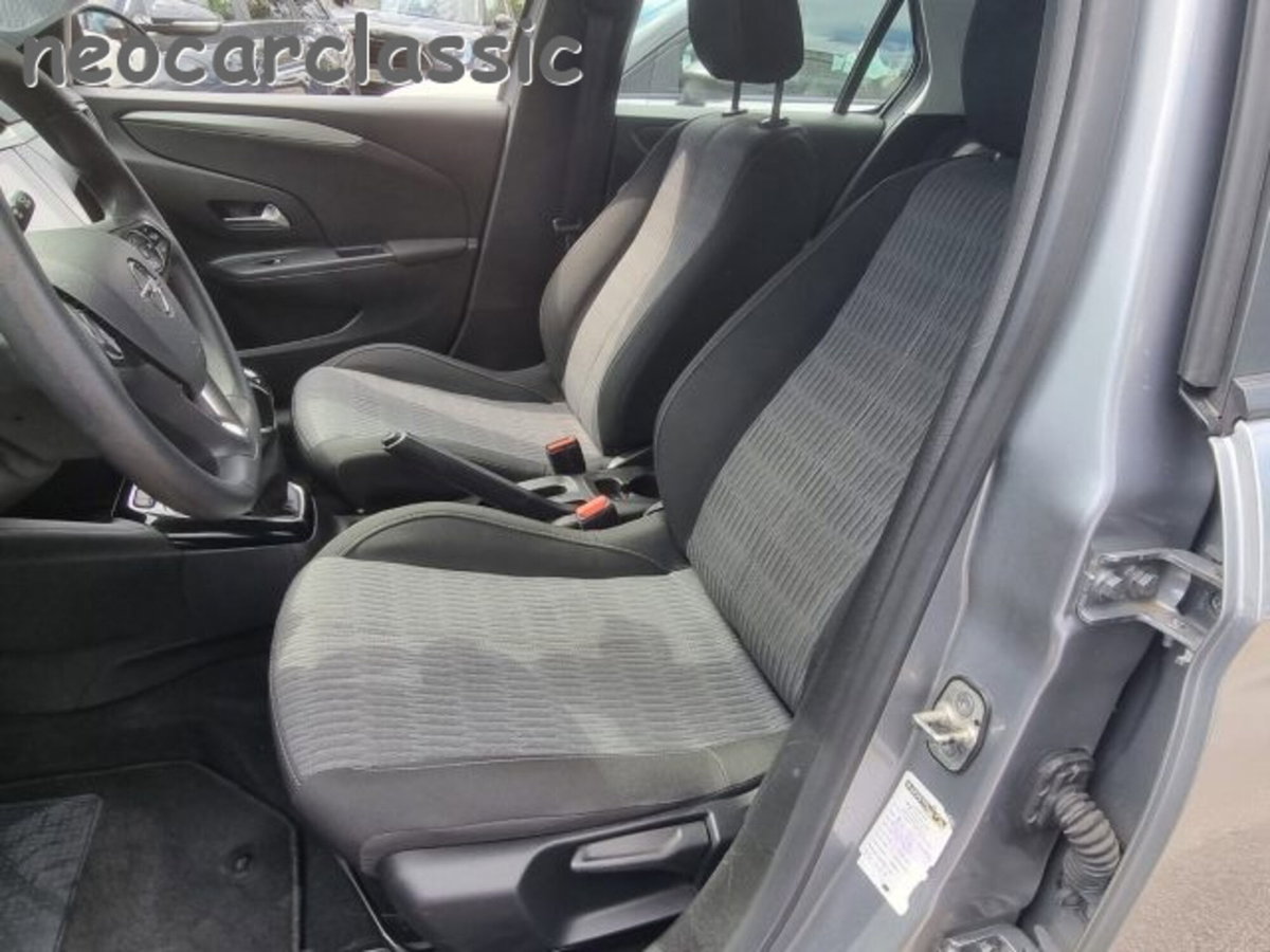 Opel Corsa 1.2 Edition (8)