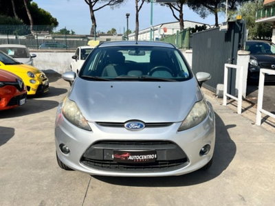 Ford Fiesta 1.2 82CV 5 porte (2)