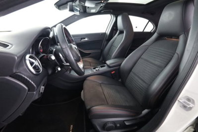 Mercedes-Benz Classe A 180 d Automatic Premium (2)