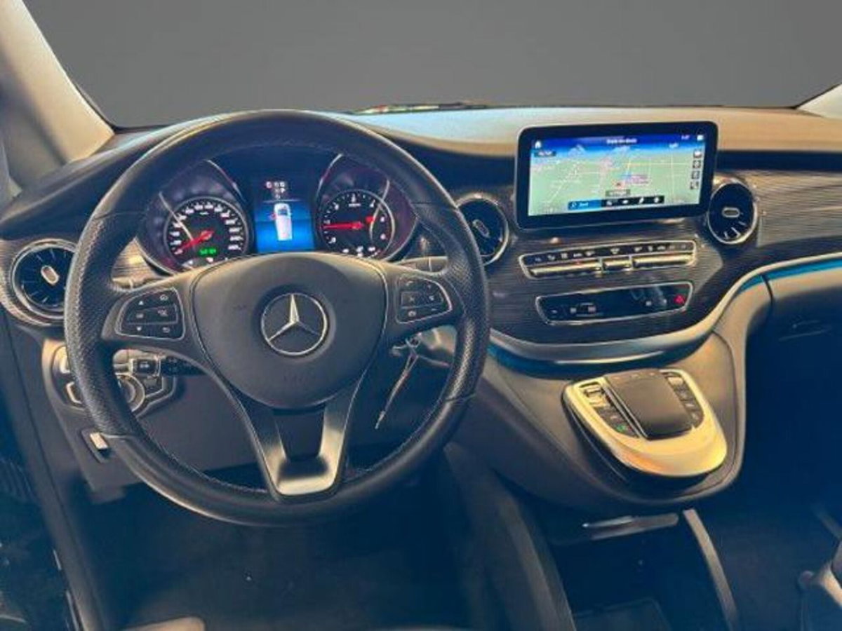 Mercedes-Benz Classe V Extralong 300 d Exclusive 4matic auto (8)